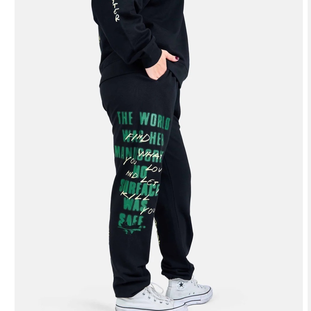 Colleen Hoover CoHo Verity Graphic‎ Sweatpants M/L Manuscript High Rise